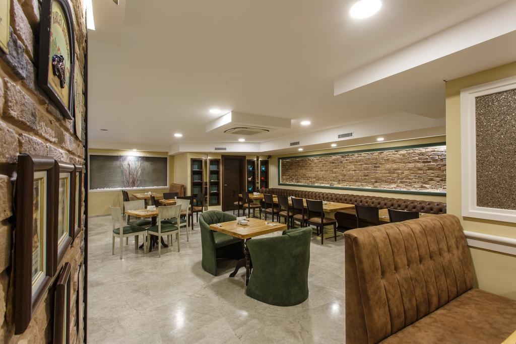 Antroyal Hotel Анталія Екстер'єр фото