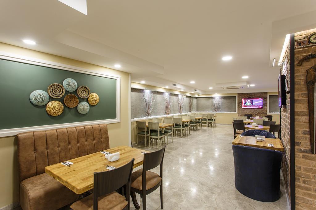 Antroyal Hotel Анталія Екстер'єр фото